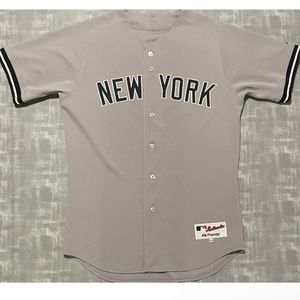 Authentic Vintage Majestic MLB New York Yankees Mariano Rivera Baseball Jersey.